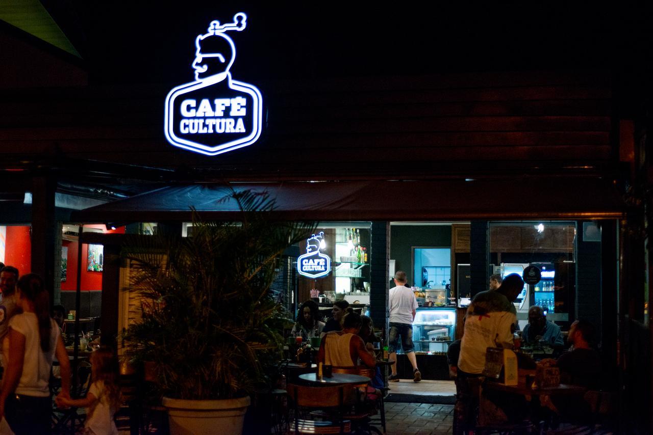 Lakehouse 24Hs Hostel Lagoa Conceicao Florianopolis Exterior photo